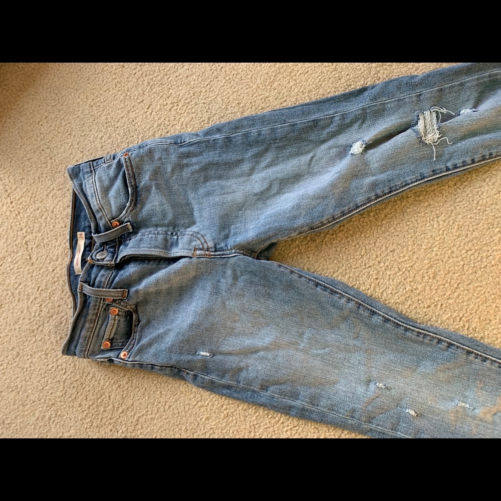 Levi’s Wedgie Skinny Jeans raw hem